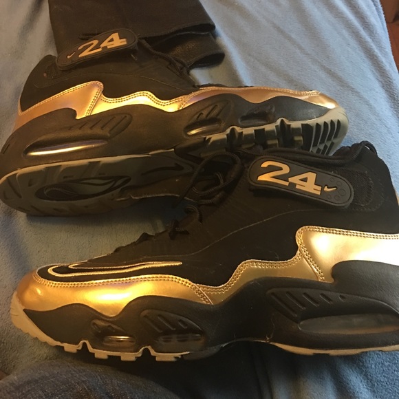 black and gold griffeys